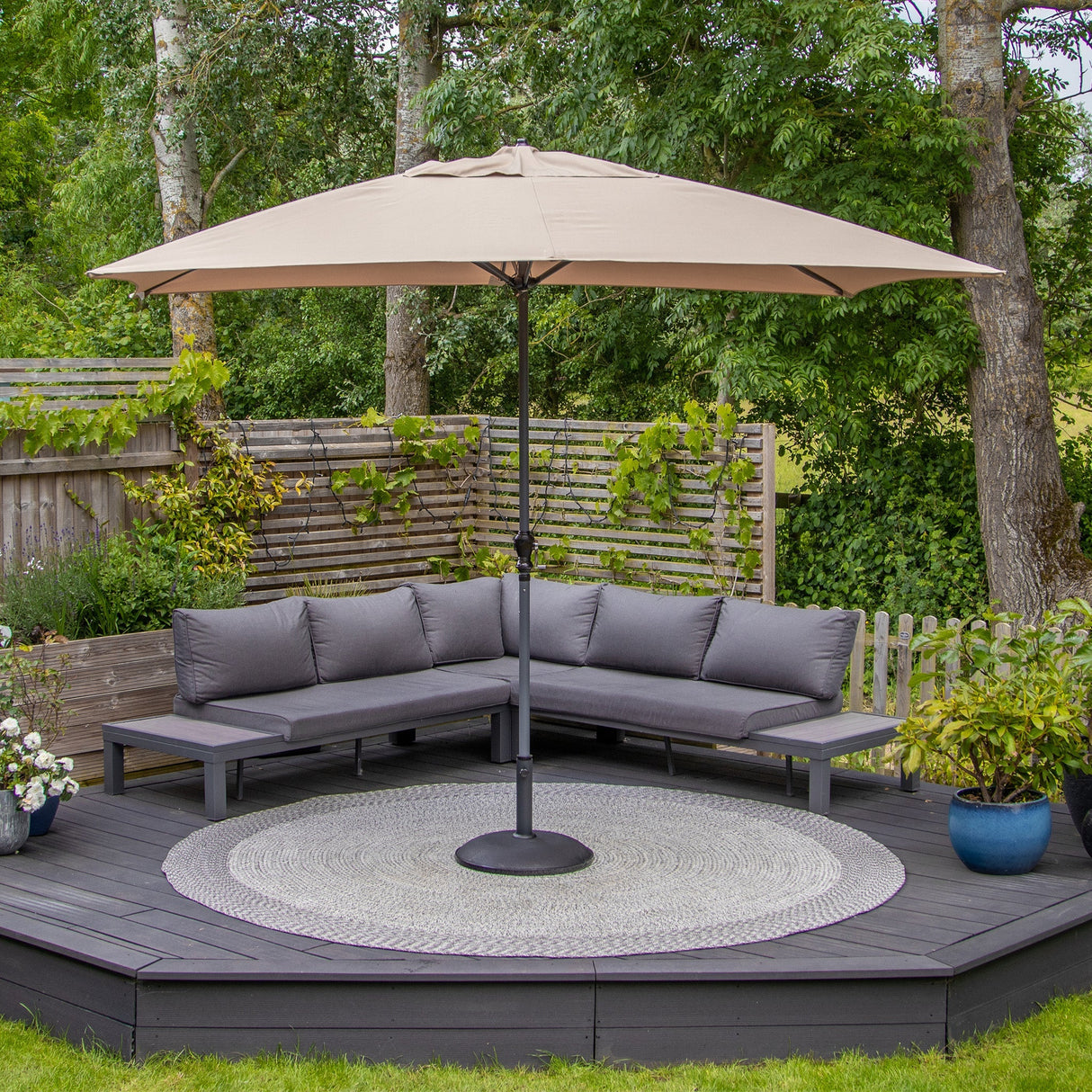 Triton 3m x 2m Rectangular Aluminium Parasol in Navy
